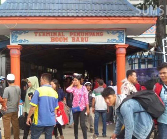 Arus Mudik di Pelabuhan Boombaru Mulai Ramai