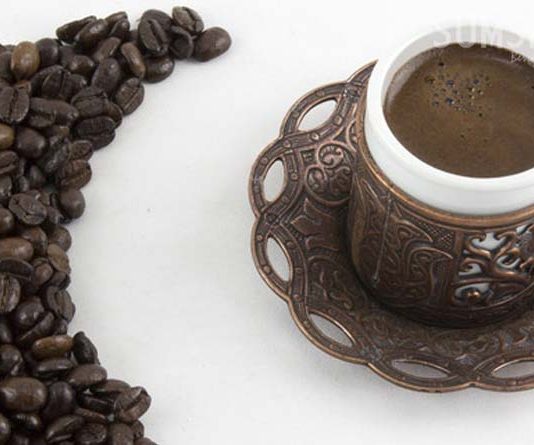 4 Cara Ngopi Sehat Selama Puasa