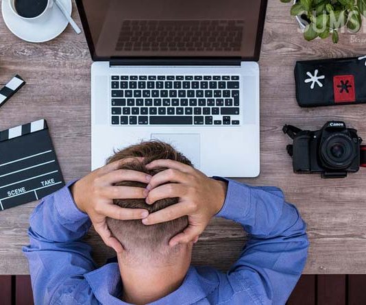 Sakit Kepala Saat Puasa? Begini Cara Mengatasinya…