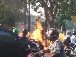 Jaringan Pipa Gas PGN Terbakar