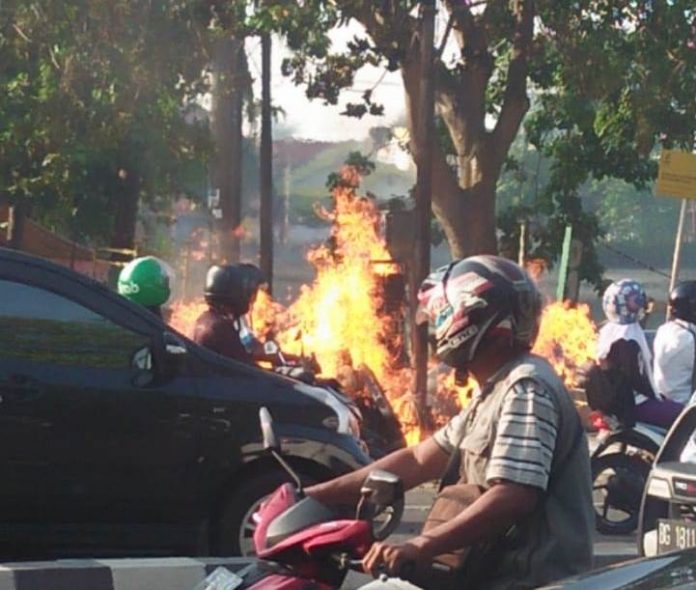 27.09.2018.kebakaran jaringan PGN