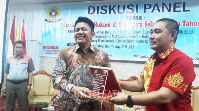 Diskusi-Panel