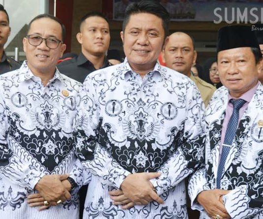 Herman Deru Perjuangkan Kesejahteraan Guru ke Presiden