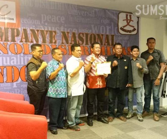 Jangan Diskriminasi Penderita HIV dan AIDS