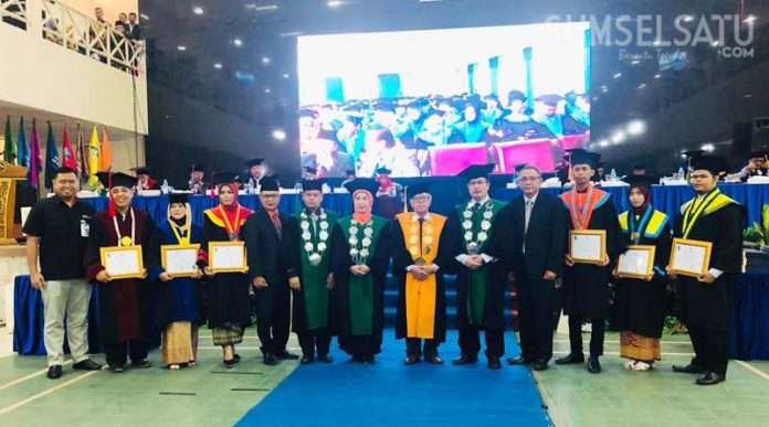 Wisuda-UIN