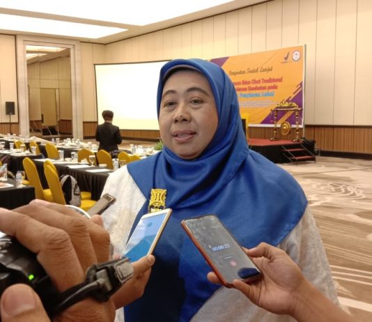 Banyak Iklan Obat Tradisional Tak Sopan