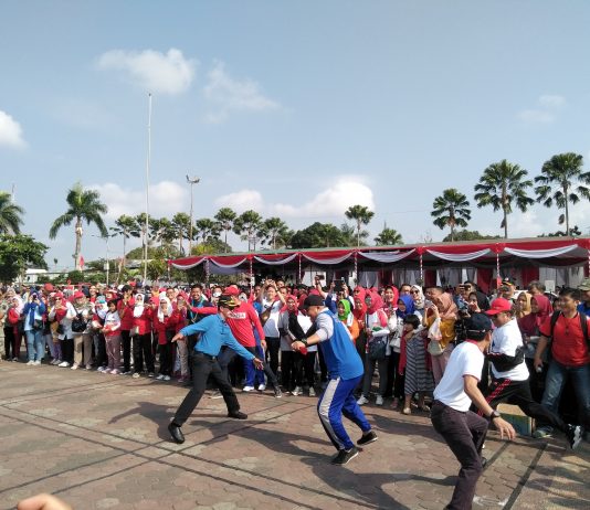 Meriahkan HUT RI, Walikota Palembang Ikut Perlombaan