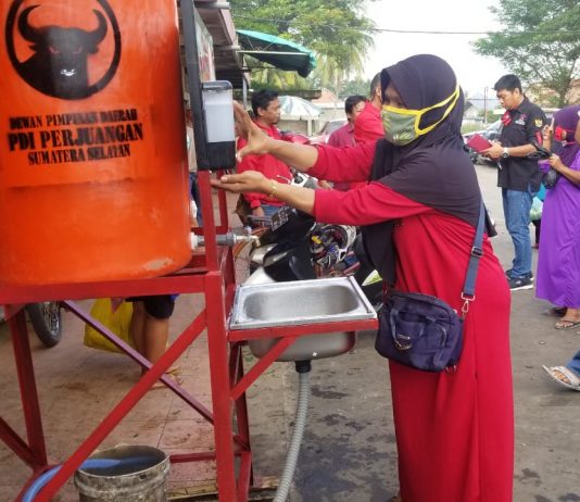 PDI Perjuangan Sediakan Wastafel di Pasar Tradisional