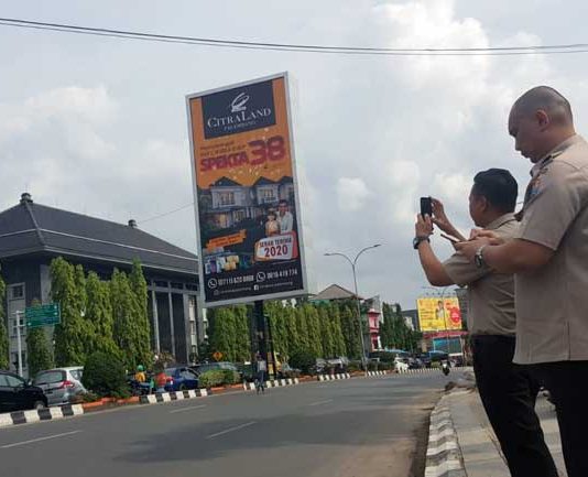 Banyak Iklan Individu, Pajak Reklame Tak Capai Target