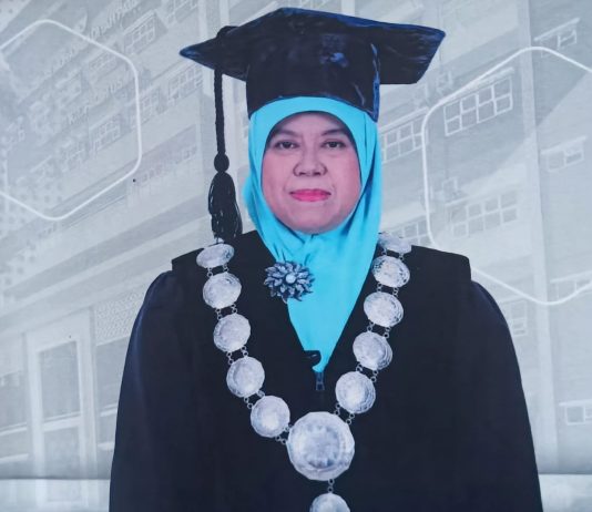 Prof Fatimah Dikukuhkan Jadi Guru Besar Ilmu Manajemen UMP