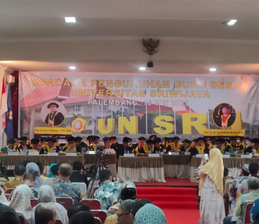 Unsri Kukuhkan Dua Guru Besar Bidang Ilmu Teknologi Pangan dan Ilmu Kimia