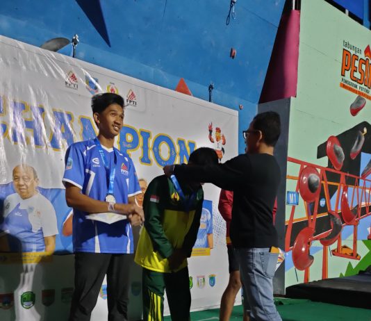 Atlet Panjat Tebing Muba Persembahkan Dua Emas