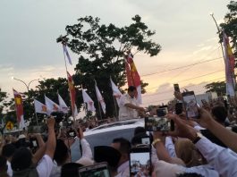 Disambut Ribuan Massa, Prabowo Resmikan Kantor DPD Partai Gerindra Sumsel