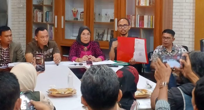 30.04.2025.TITIS RACHMAWATI SH