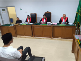 Penasehat Hukum Minta Hakim Periksa Ketua PMI OI