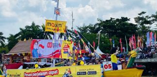 Rayakan HUT Ke-80 RI, Maxim Lakukan Kegiatan Lingkungan dan Ikuti Lomba Kapal Hias