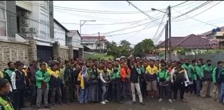 Pemprov Sumsel Beri Bantuan Beras dan Program SIM Kolektif Ojol