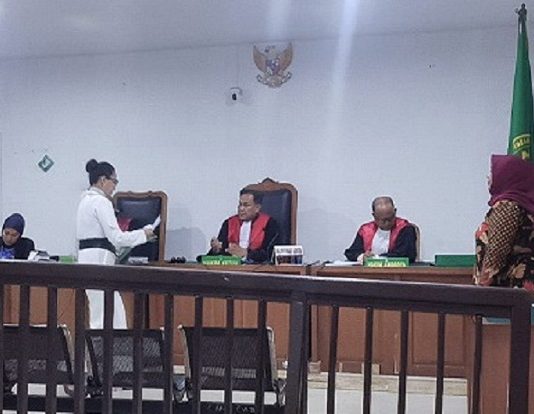 Hakim Kabulkan Gugatan Eks Karyawan PT Abbott Product Indonesia