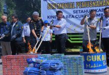 Negara Hadir Lindungi Rakyat, Bea Cukai Sumbagtim Musnahkan Barang Ilegal Rp19 Miliar