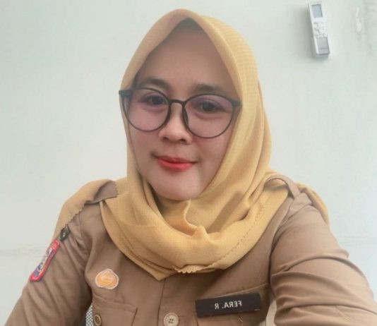 Mewujudkan Smart Public Service One Stop Licensing: Strategi Digital, Transparansi, dan Wajib Layanan