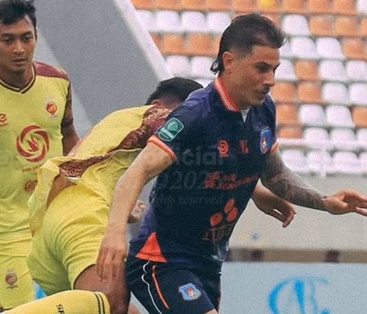 Kemenangan Perdana Hilang di Menit Akhir