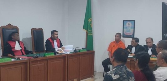 Serahkan Cek Palsu, Suseno Kornelius Didakwa Lakukan Penipuan