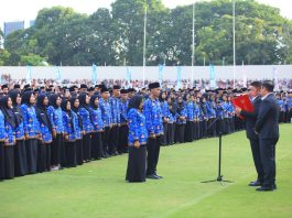 5.990 Honorer Bermetamorfosis Menjadi Aparatur Sipil Negara