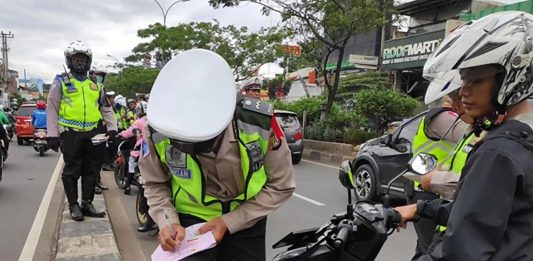 Awas Kena Razia! Tilang Manual Kembali Berlaku di Palembang